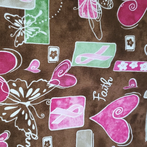 Set of 2 Size M Scrub Tops - Picture 4 of 11